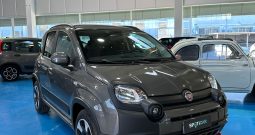 Fiat Panda Cross 1.0 70cv hybrid 2023