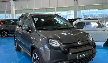 Fiat Panda Cross 1.0 70cv hybrid 2023 pieno