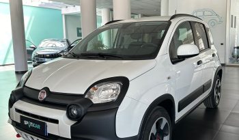 Fiat Panda Cross 1.0 70cv hybrid 2023 pieno