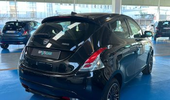 Lancia Ypsilon 1.0 70cv 2022 Gold Plus Hybrid km aziendale pieno