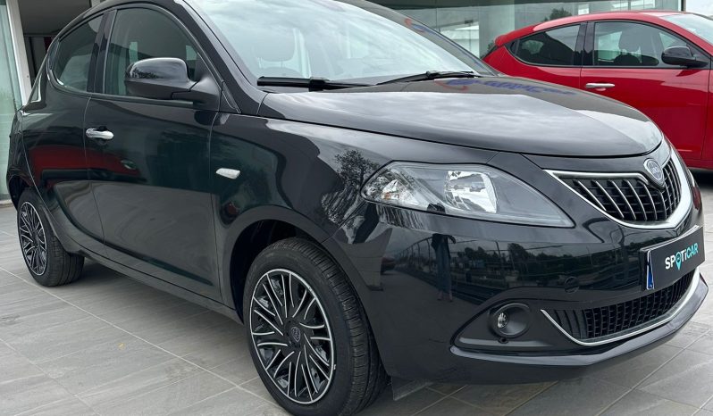 LANCIA YPSILON 1.0 70 CV 2023 pieno