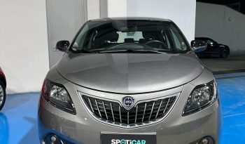 Lancia Ypsilon PLATINO 1.0 Hybrid 2024 pieno