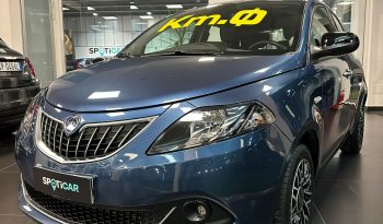 Lancia Ypsilon PLATINO 1.0 Hybrid 2024 pieno