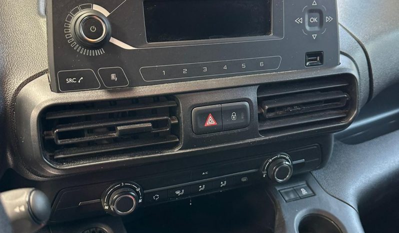 CITROËN BERLINGO: IL TUO PROSSIMO ALLEATO DI LAVORO! pieno