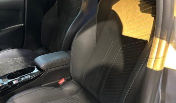PEUGEOT 208 GT HYBRID: SPORTIVA, AUTOMATICA, IRRESISTIBILE! pieno