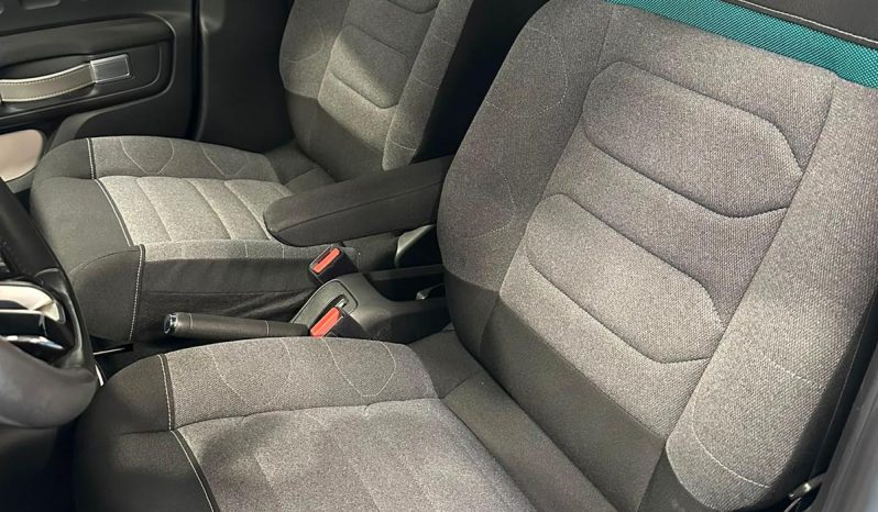 CITROËN C3 SHINE – BELLA, GRINTOSA E PRONTA A CONQUISTARTI! pieno