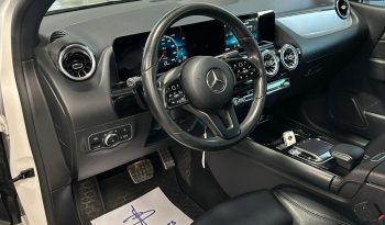 MERCEDES-BENZ CLASSE B 180 d AUTOMATIC: ELEGANZA, COMFORT E STILE! pieno