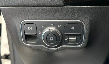 MERCEDES-BENZ CLASSE B 180 d AUTOMATIC: ELEGANZA, COMFORT E STILE! pieno