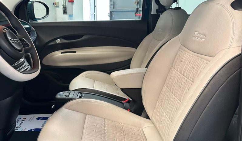 500e LA PRIMA: ELETTRICA, ESCLUSIVA, PRONTA A CONQUISTARTI pieno
