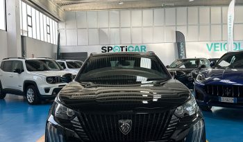 PEUGEOT 2008 ALLURE: NERO PERLA, STILE PURO! pieno