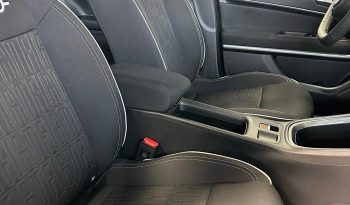 FIAT 600 POP: ELEGANZA NERA, CARATTERE DA VENDERE! pieno