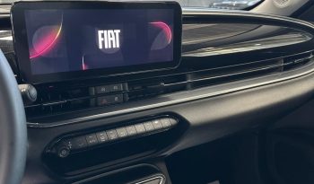 FIAT 600 POP: ELEGANZA NERA, CARATTERE DA VENDERE! pieno