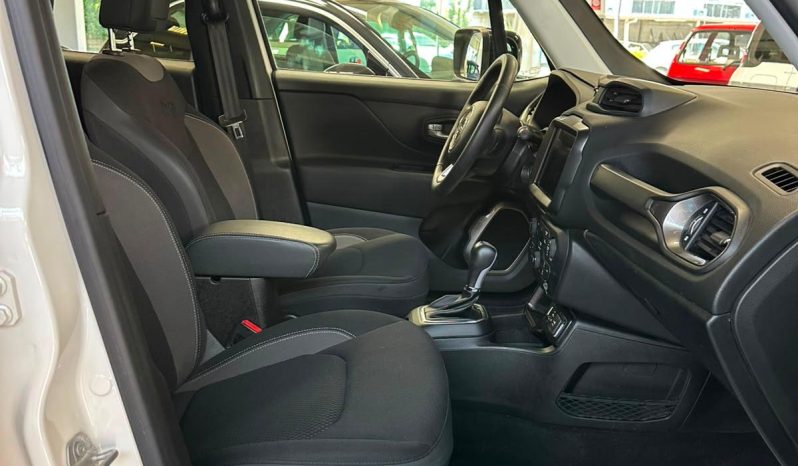 JEEP RENEGADE SUMMIT – IL TOP DELLO STILE È QUI! pieno