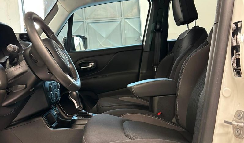 JEEP RENEGADE SUMMIT – IL TOP DELLO STILE È QUI! pieno