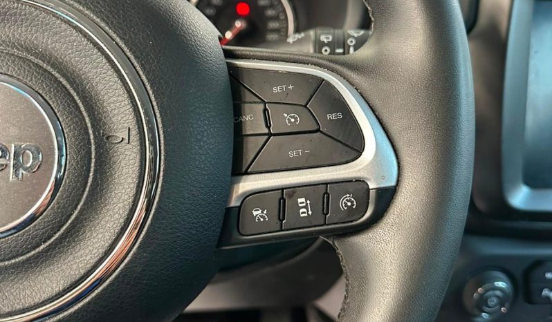 JEEP RENEGADE SUMMIT – IL TOP DELLO STILE È QUI! pieno