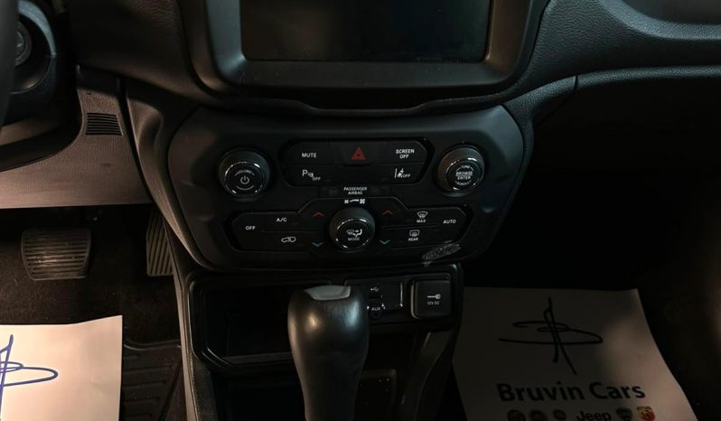 JEEP RENEGADE SUMMIT – IL TOP DELLO STILE È QUI! pieno