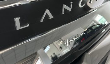 STILE PREMIUM, COMFORT AUTOMATICO… YPSILON LX! pieno