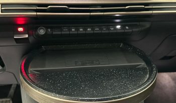 STILE PREMIUM, COMFORT AUTOMATICO… YPSILON LX! pieno