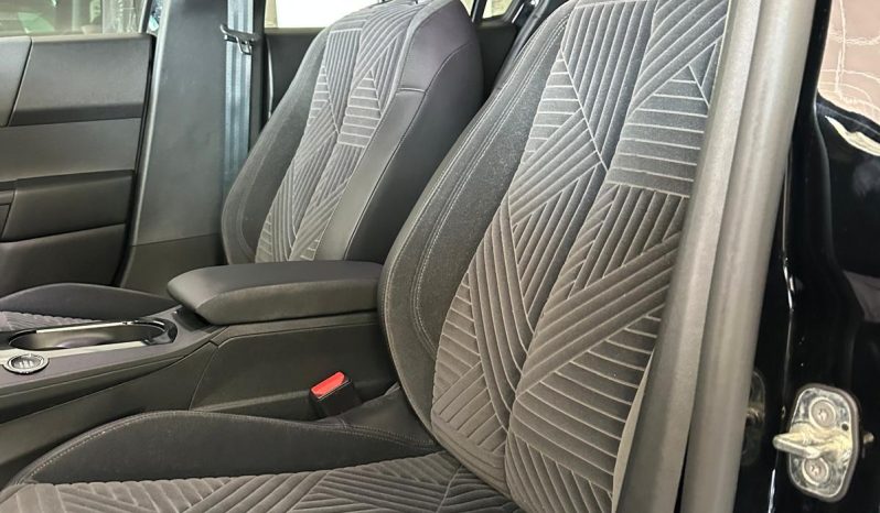 STILE PREMIUM, COMFORT AUTOMATICO… YPSILON LX! pieno