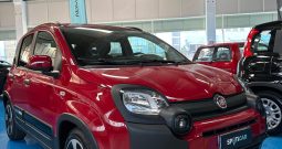 ROSSO PASSIONE E CARATTERE DA VENDERE!