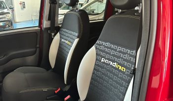 ROSSO PASSIONE E CARATTERE DA VENDERE! pieno