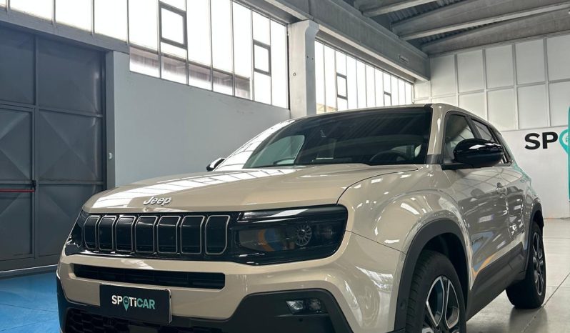 LOOK GRINTOSO, TECNOLOGIA AL TOP! ⚡ LA JEEP AVENGER TI ASPETTA! pieno