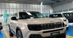 LOOK GRINTOSO, TECNOLOGIA AL TOP! ⚡ LA JEEP AVENGER TI ASPETTA!