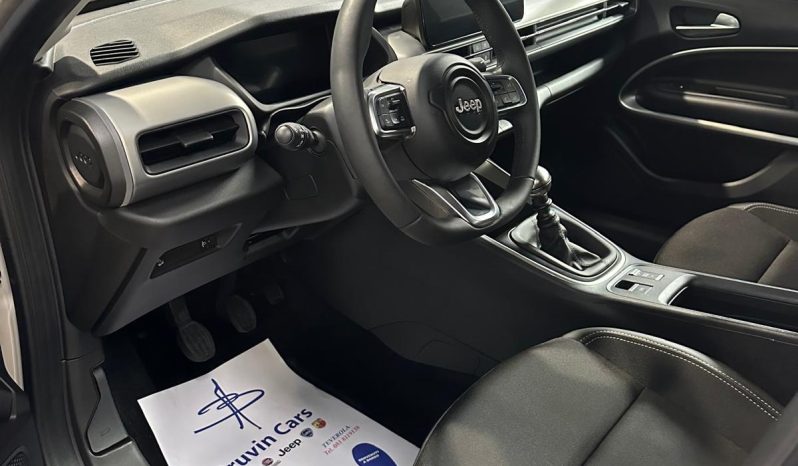 LOOK GRINTOSO, TECNOLOGIA AL TOP! ⚡ LA JEEP AVENGER TI ASPETTA! pieno