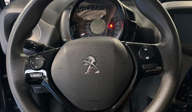 CITTÀ, PARCHEGGI E CONSUMI RIDOTTI: LA PEUGEOT 108 È LA SCELTA GIUSTA! pieno