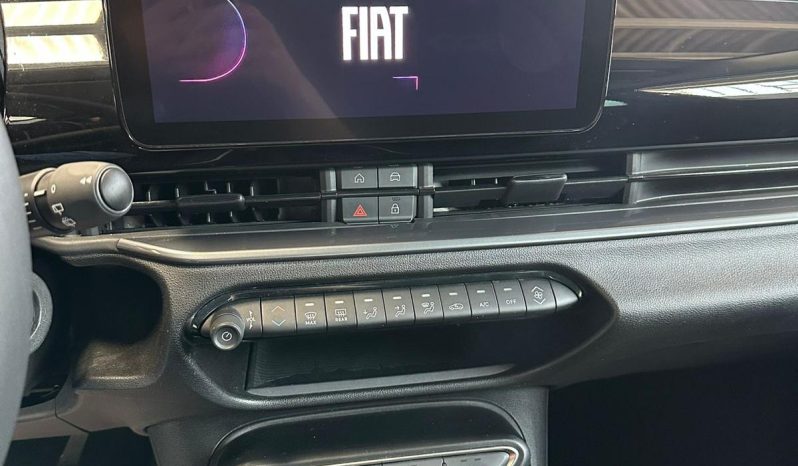 145 CV DI GRINTA! Fiat 600 Pop Hybrid Automatica pieno