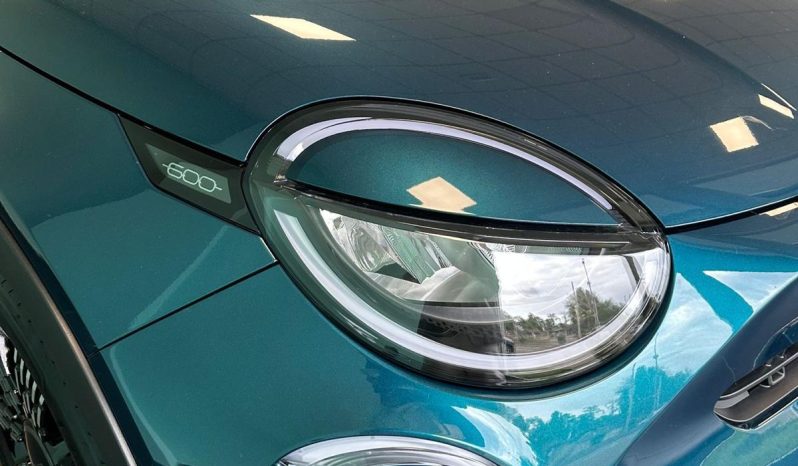 IL VERDE CHE FA GIRARE LA TESTA! Fiat 600 Hybrid 145 CV pieno