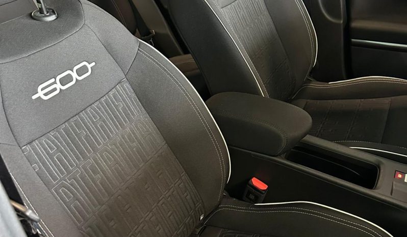 IL VERDE CHE FA GIRARE LA TESTA! Fiat 600 Hybrid 145 CV pieno