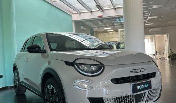 CREMA CAPPUCCINO, ANIMA DA PROTAGONISTA pieno