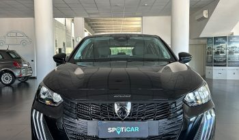 NON È SOLO UNA 208. È PURO STILE ALLURE! pieno